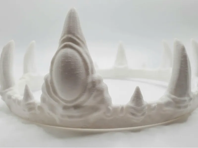 Toothed Crown