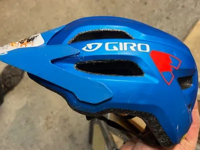Bracket for reparing Giro bike helmet visor
