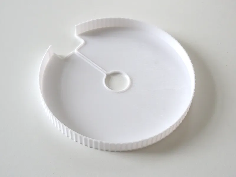 Splash guard for milkshake & bar mixer