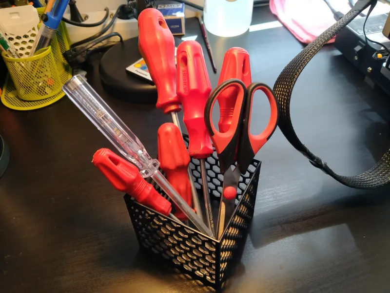 Hexagonal Box/Pencil Holder No Supports/30 grams