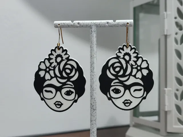 Aretes Frida Wink