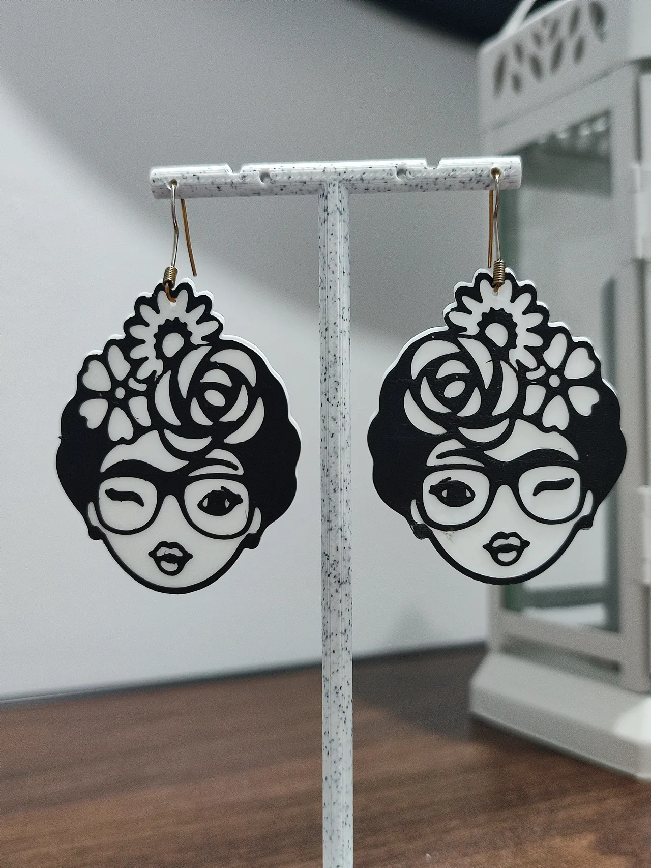Aretes Frida Wink view 3
