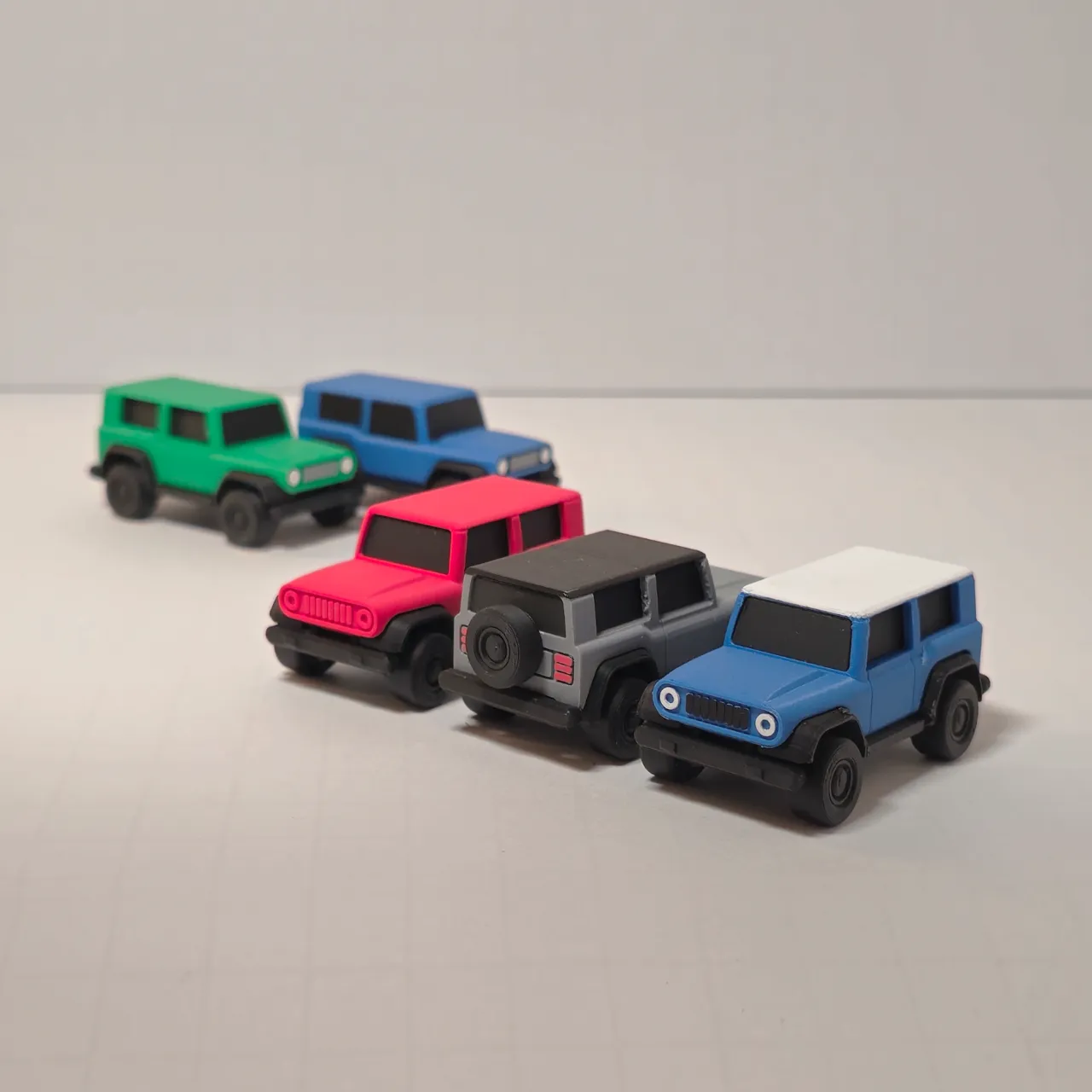 [Scale 64] Jeep Off Roader w/ Suspension_Model Kit view 3