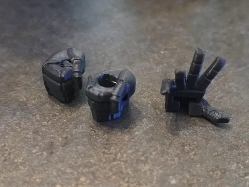 right Hands for TF Devastation Bumblebee Figure
