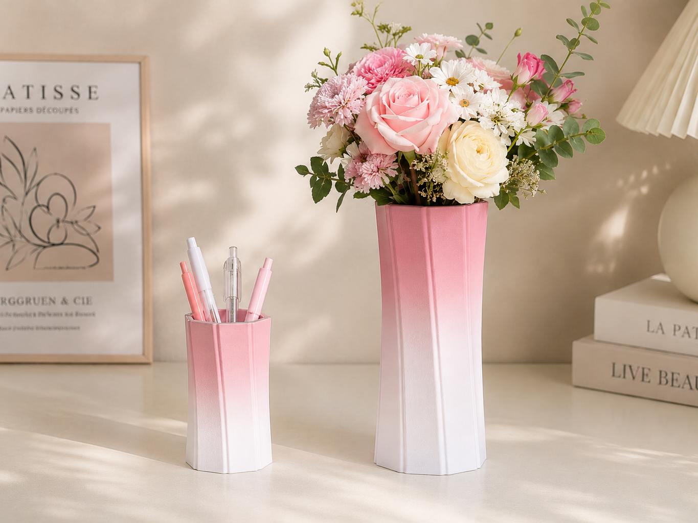 Miniatura 1 do modelo 3D 「樱花螺旋」 粉雾扭纹花瓶