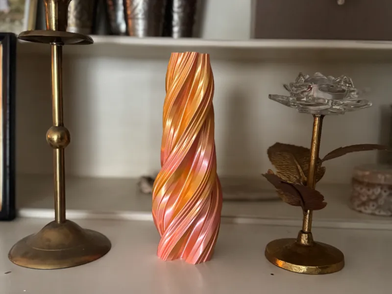 Twisted Vase 