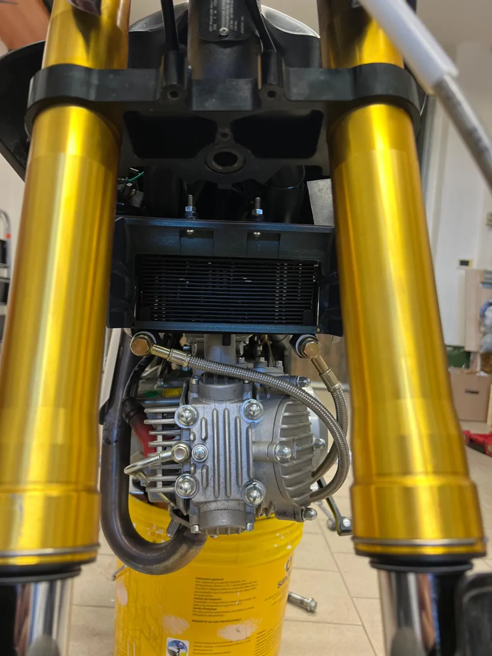 PITBIKE RADIATOR MANIFOLD-RADIATOR CONVEYOR - Free 3D Print Model ...