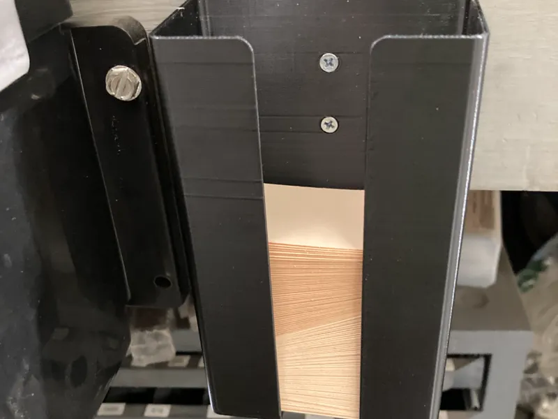 Manila Hang Tag holder 