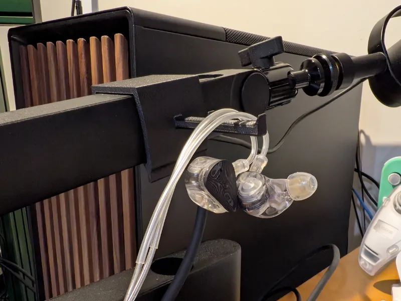 IEM Hook for Elgato Wave Mic Arm LP (Low Profile)