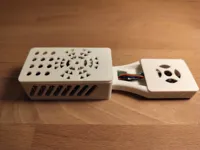 Boîtier ESP32 et capteur de température — photo 2