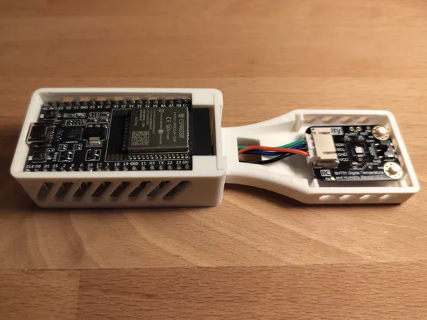 Boîtier ESP32 et capteur de température