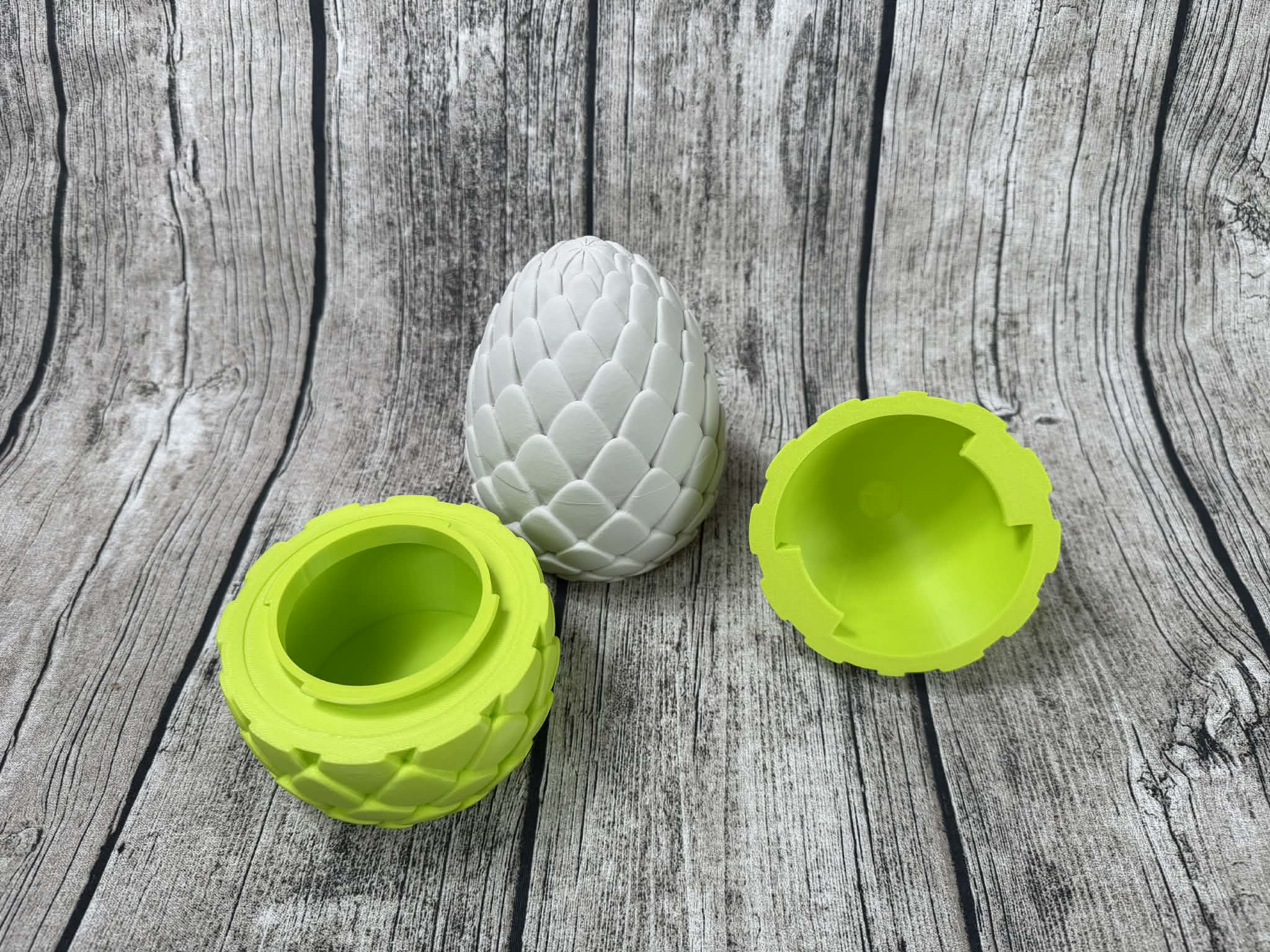 Miniatura 2 do modelo 3D Dragon Egg 