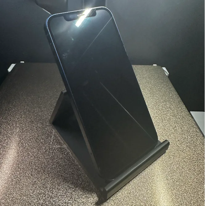 Simple Phone stand/holder