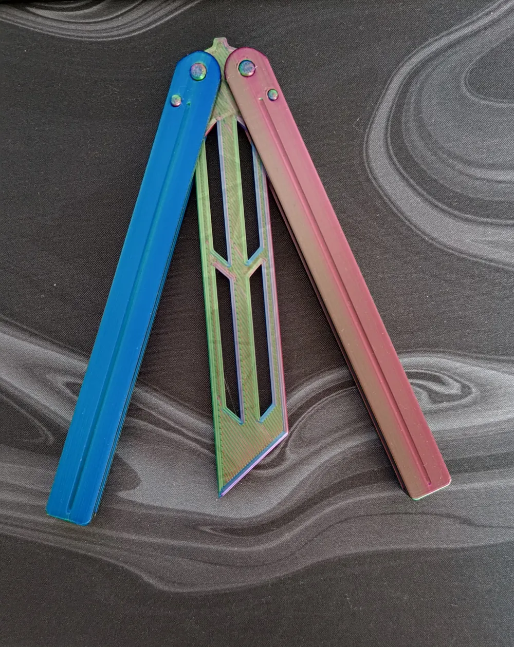 Balison Reference Image Butterfly Balisong Messer Trainer - Free 3D Print Model - MakerWorld