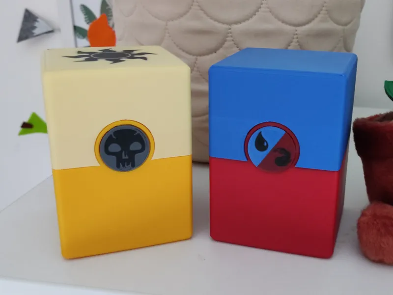 Simple Magic The Gathering Commander Deck Box