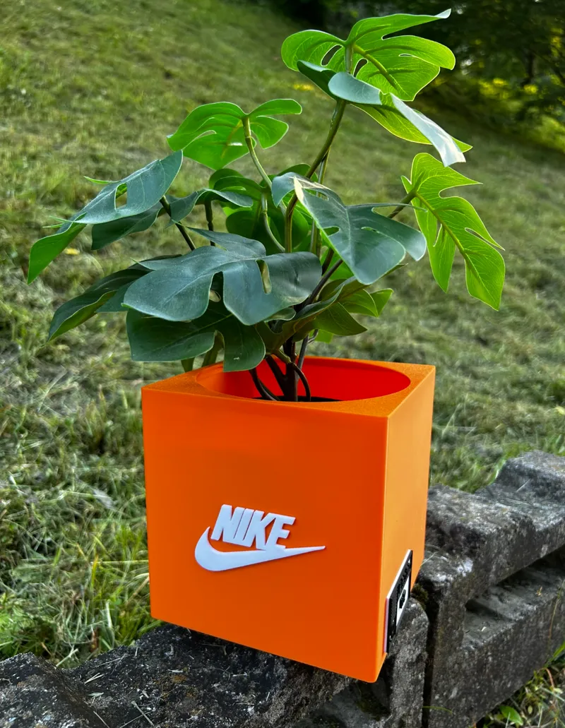 NIKE Pot Planter Vase