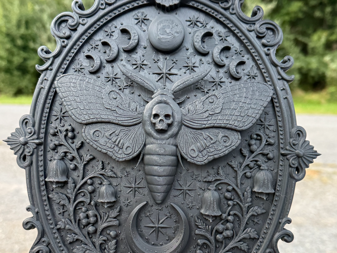 Deathmoth and Moon Phases Frame 3D model