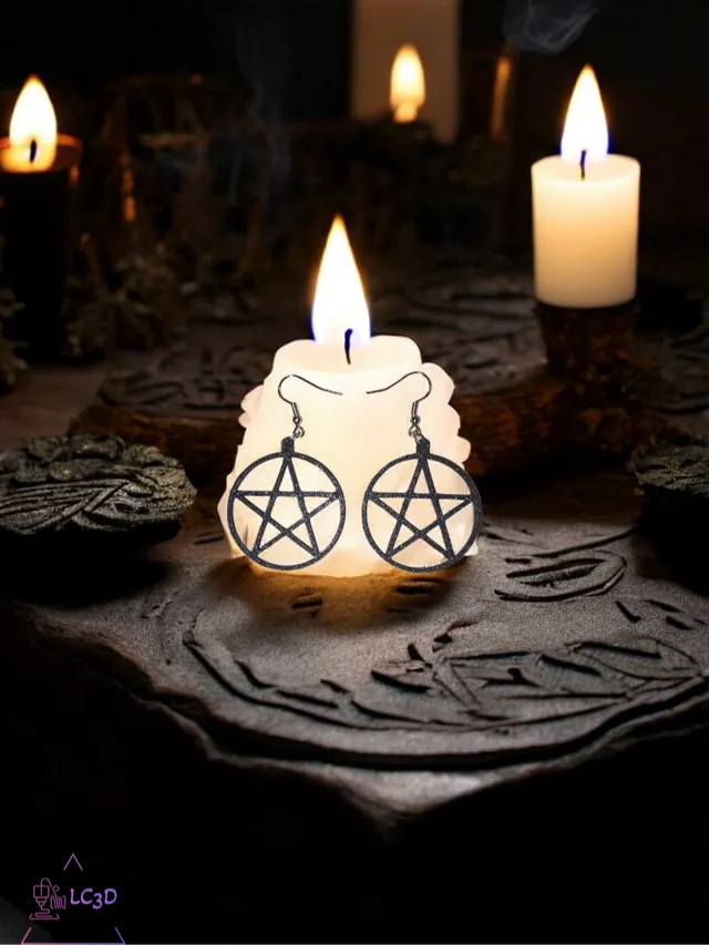 Salem star earrings