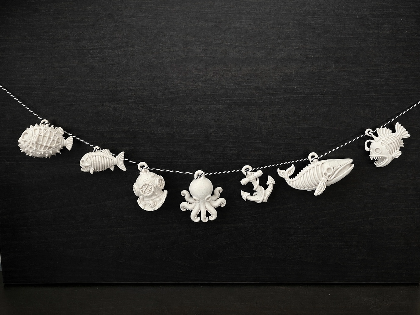 Haunted Depths, Halloween Nautical Garland 3D model
