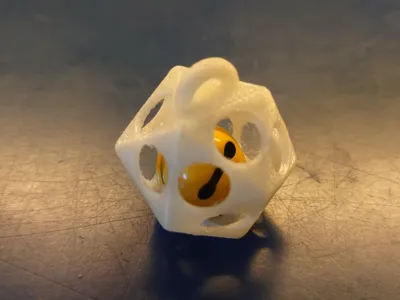 Cat toy icosahedron