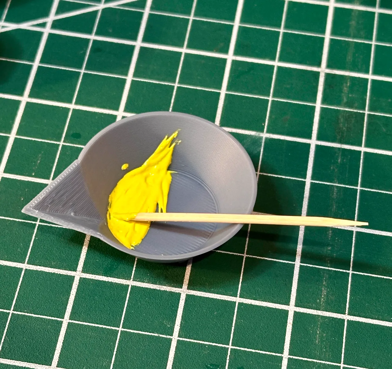Stackable Paint Mix Cup view 3