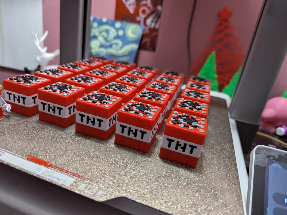 Keychain TNT Minecraft (MINI) - Free 3D Print Model - MakerWorld