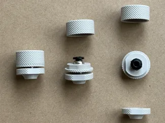 Filament passthrough for Dry box