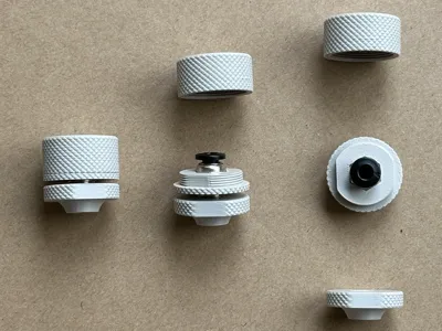 Filament passthrough for Dry box