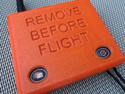 Skytraxx 2.1 Cover
