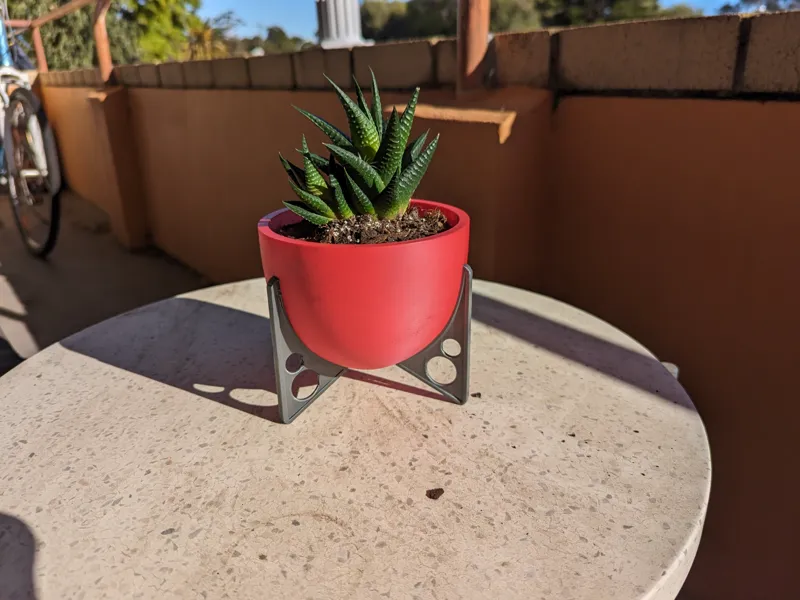 Fallout 4 Red Plant Pot