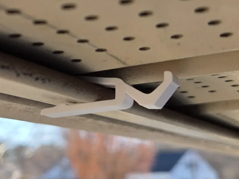 Under Awning Xmas Light Clip