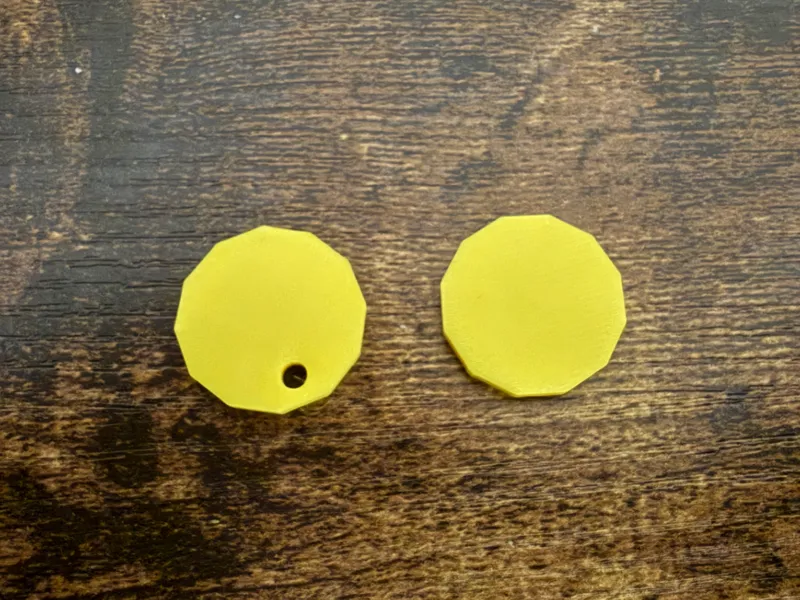 UK £1 coin replica for coin slide trolleys No Logo