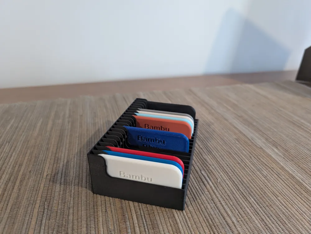 Color Chip Box and Blank Chip - Parametric Box - Free 3D Print Model ...