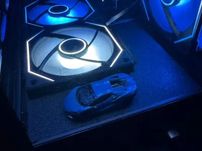Lian Li O11 Dynamic Evo Tray