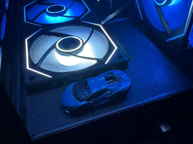 Lian Li O11 Dynamic Evo Ablage
