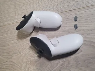 Meta Quest 3-3s controller hole plug