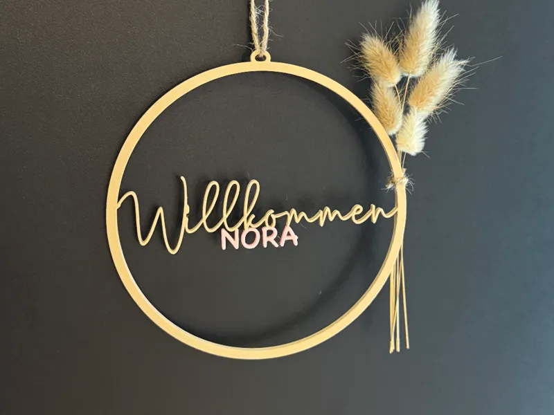Willkommen Nora