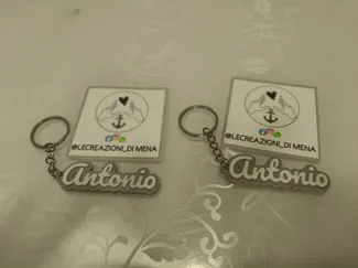 PORTACHIAVI PARAMETRICO CON NOME