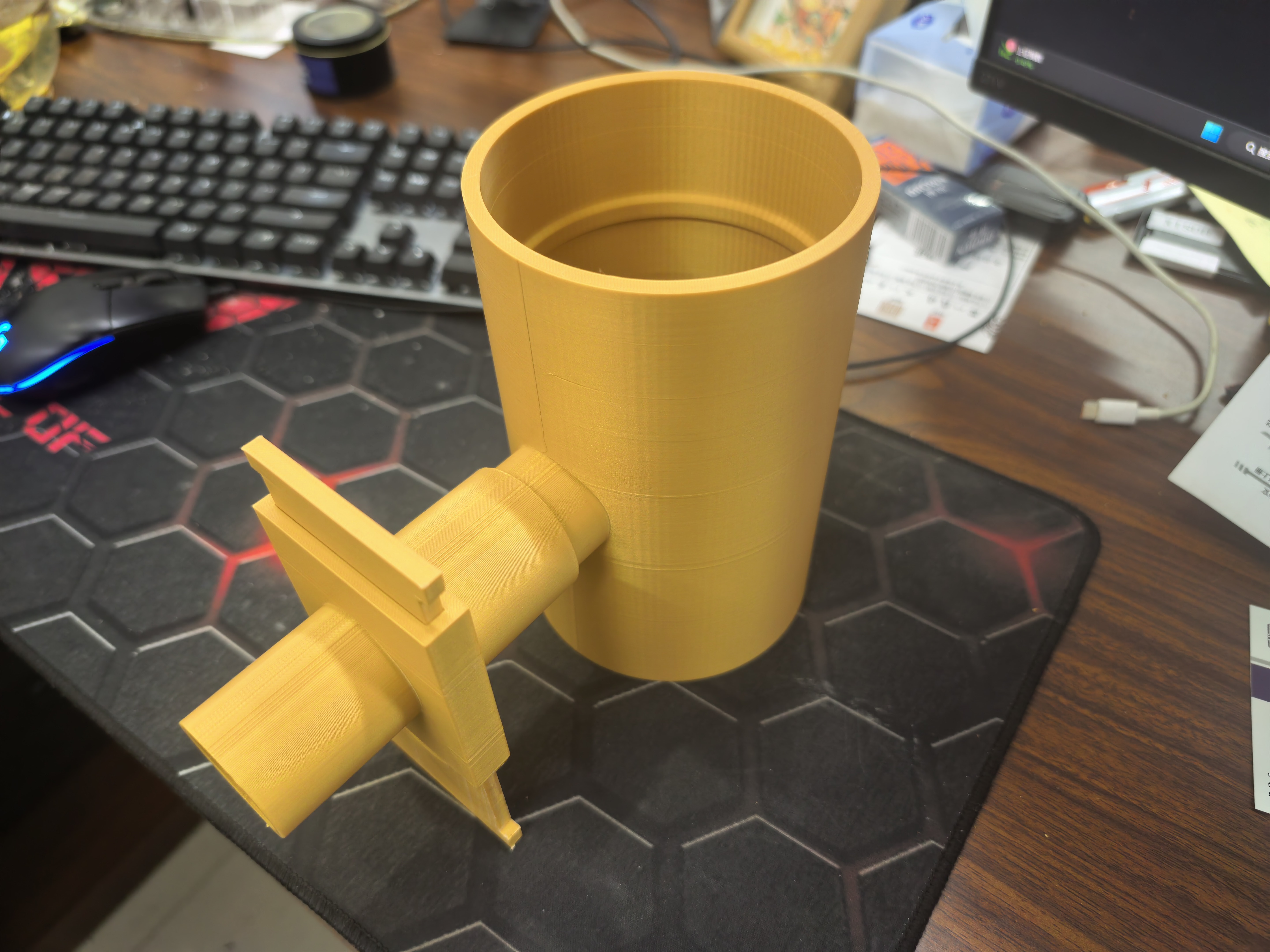 Miniatura 2 do modelo 3D 集尘管构件（100mm主管外径）