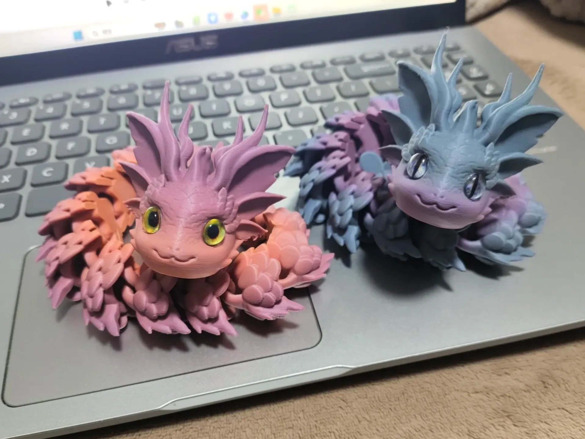 Adorable Chinese Water Dragon -- Viral Snake (31cm, 4-hour print