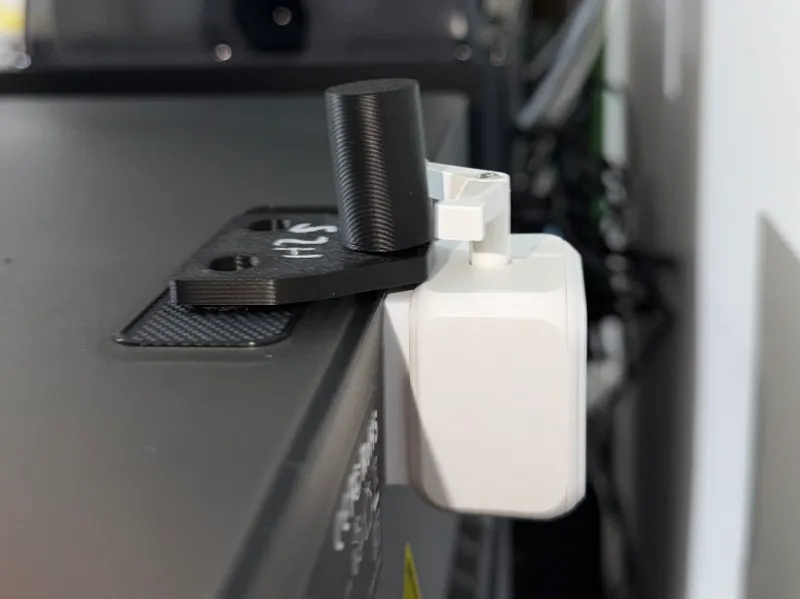 Sunlu Heater Vent Lock Pin