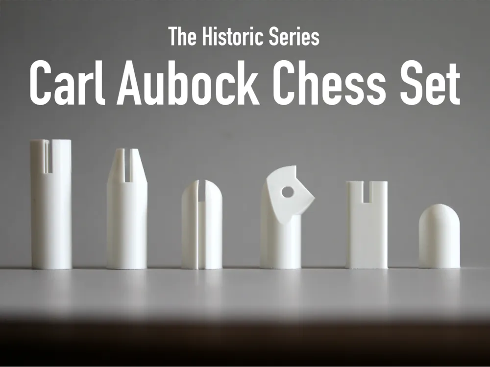 Letrero o emblema decorativo: Modernist Carl Aubock Chess Set. Referencia del modelo original.