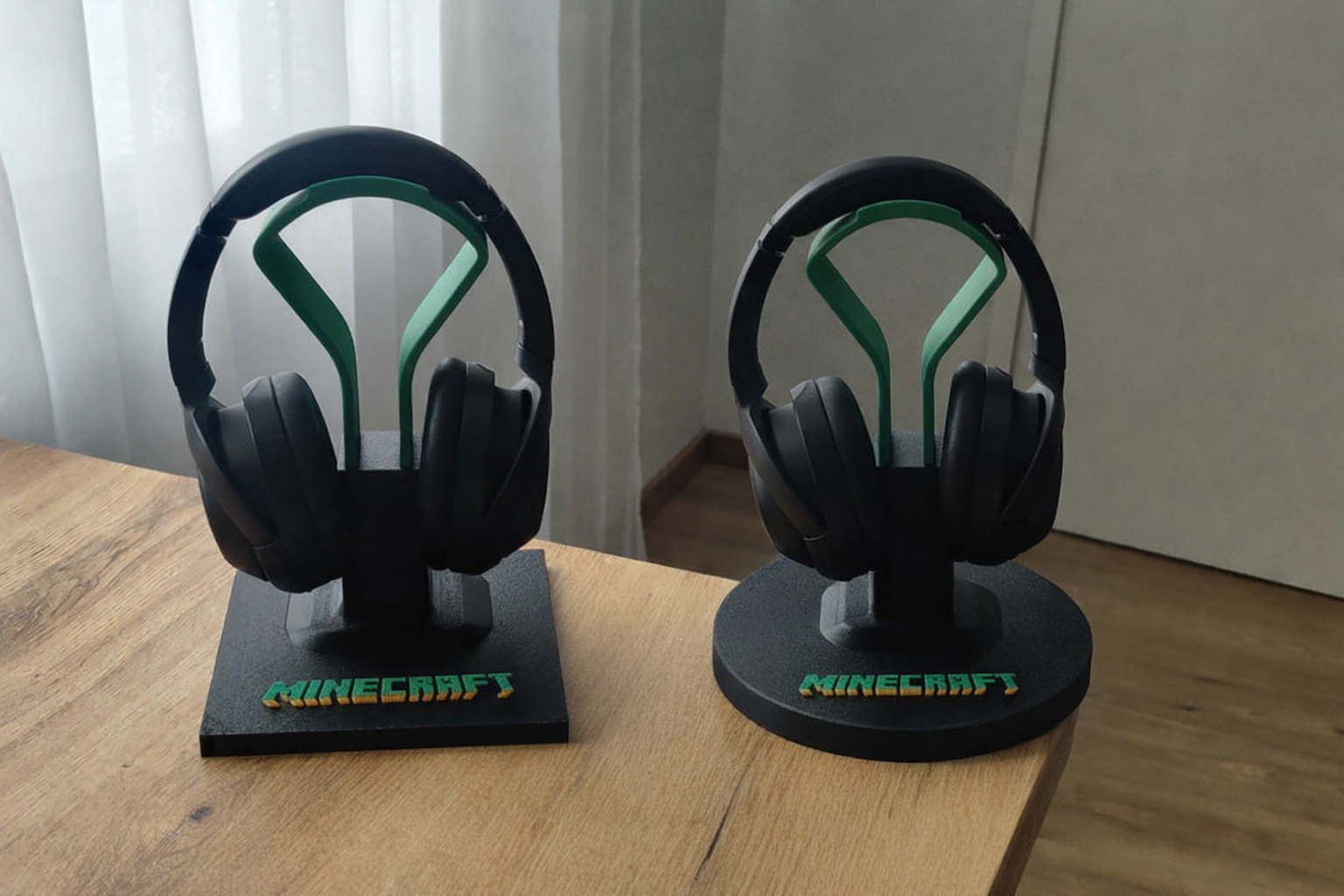 Miniatura 2 do modelo 3D Minecraft headphone stand