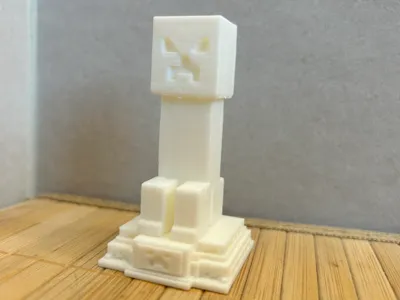 Minecraft Rook Chess Piece – Creeper