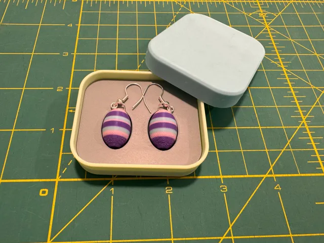 Gift box for Easter egg earrings
