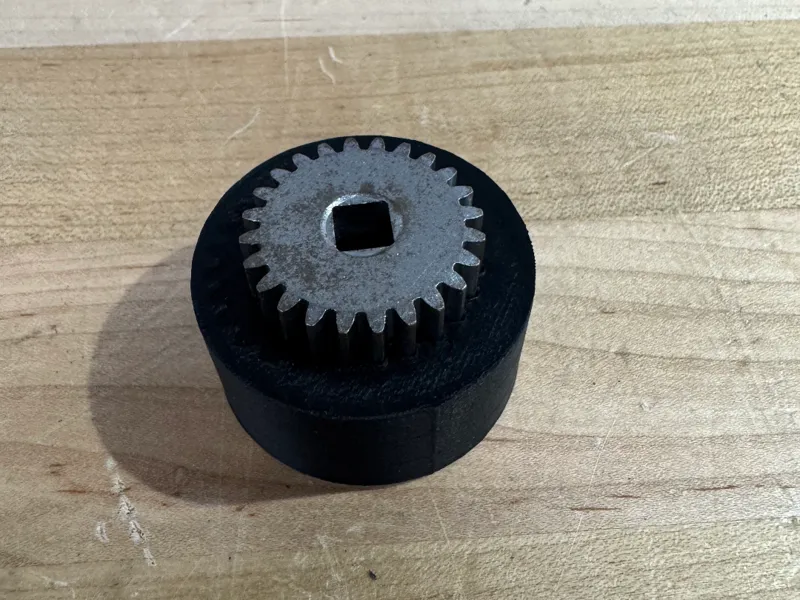1/4" Cutting/Sanding Jig for Halving 24T VEX Gears