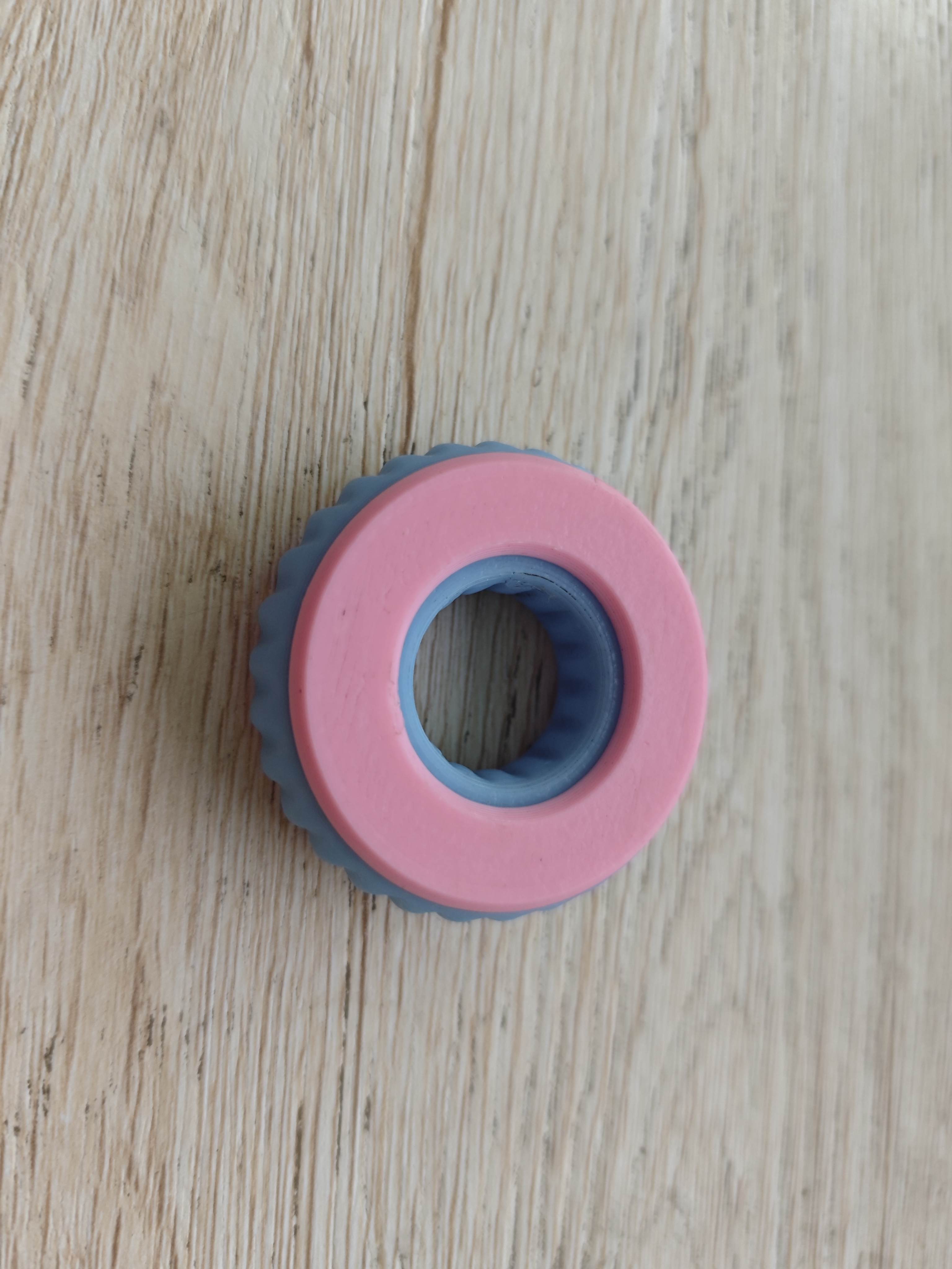 Miniatura 1 do modelo 3D 双向旋转解压指环（Stress relief ring）