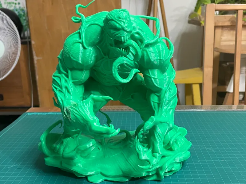 猛毒浩克（Venom Hulk）有底座