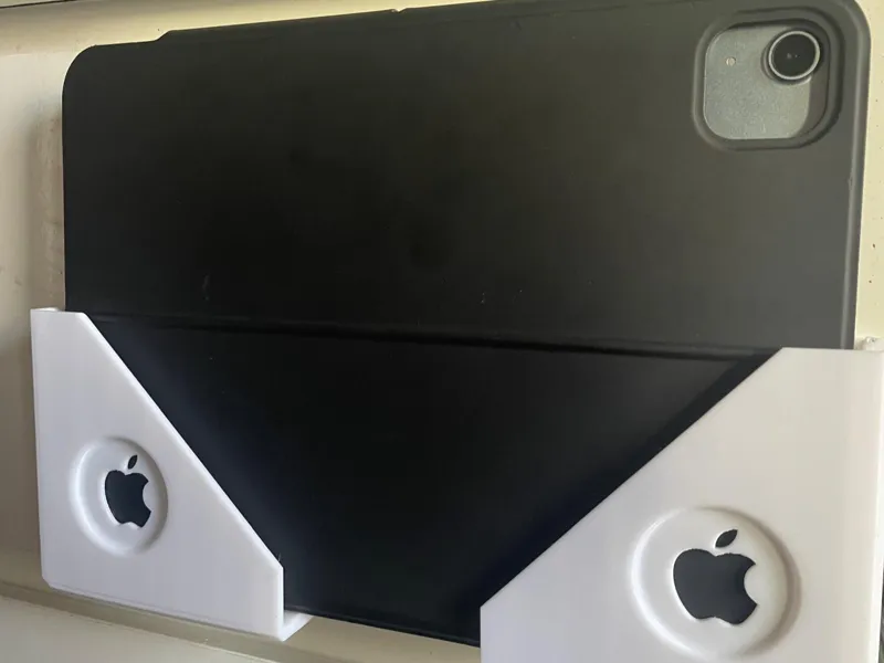 IPad Air holder with ESR Keyboard