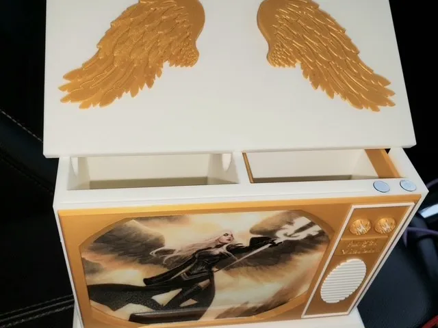 TV theme deck box